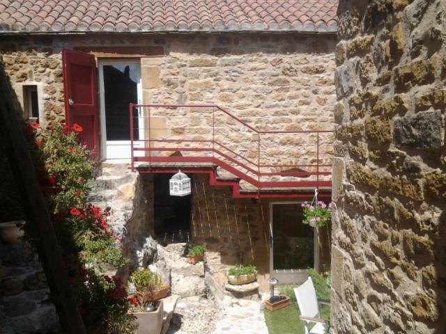 La Terrasse De Peyre Bed & Breakfast Compregnac Exterior photo